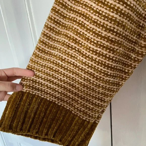 Anthropologie Moth Chenille Soft Knit Oversized Sweater - Picture 3 of 8